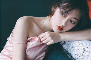 上海传统爱情故事对现代关系的启示